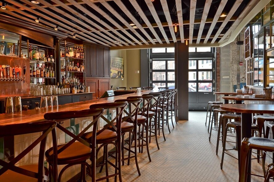 More Photos Of 343 Congress St, Boston Office For Lease