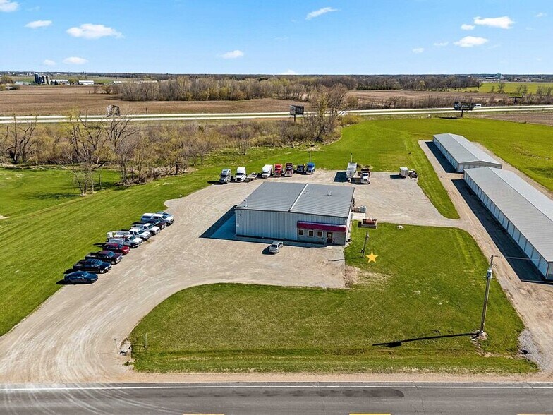 More Photos Of 6532 Old 29 Rd, Seymour Auto Repair For Sale