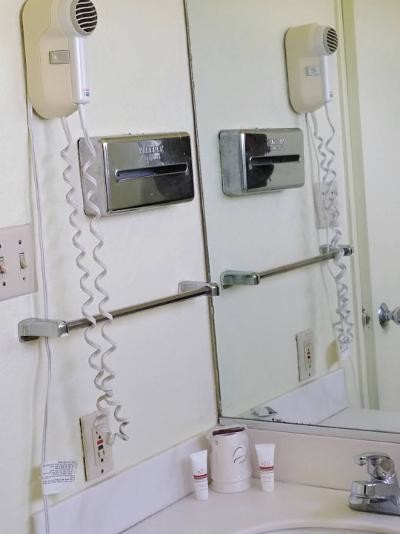 More Photos Of 1214 E Route 66 Blvd, Tucumcari Hotel For Sale