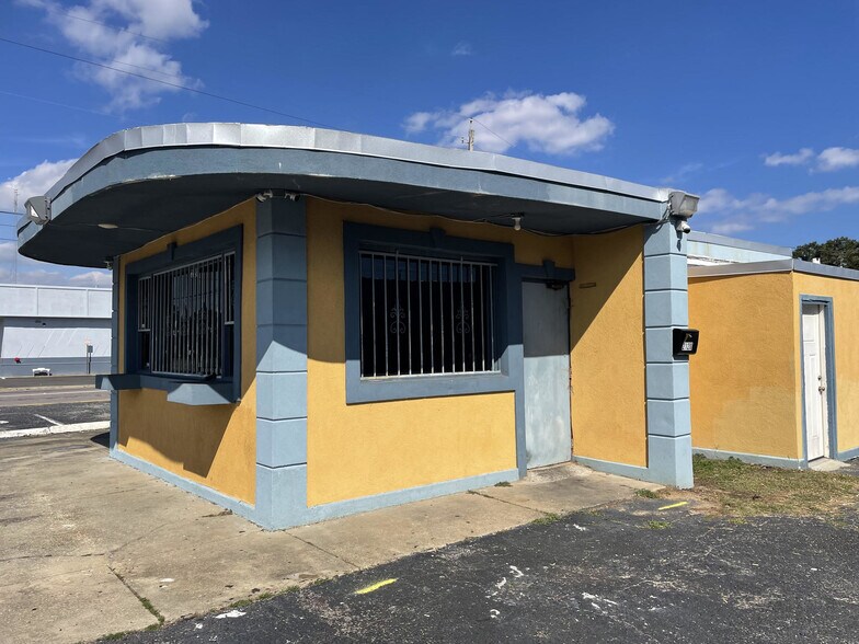 More Photos Of 2120 N Palafox St, Pensacola Fast Food For Lease