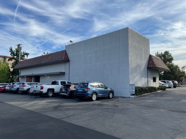 More Photos Of 1810 Market St, Redding Office Residential For Lease