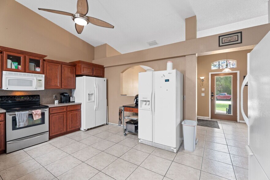 More Photos Of 1874 SW Gemini Ln, Port Saint Lucie Multifamily For Sale