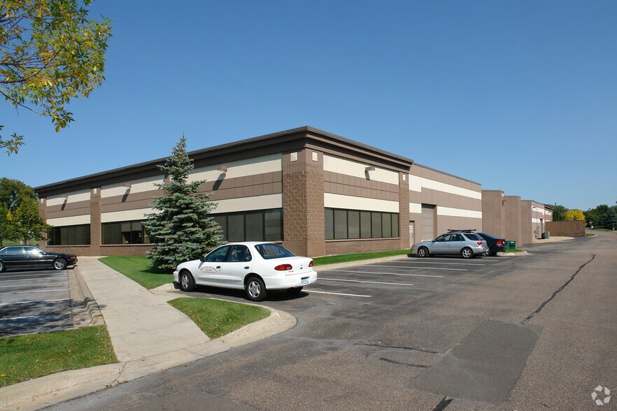 More Photos Of 181 N Cheshire Ln, Plymouth Light Manufacturing For Lease