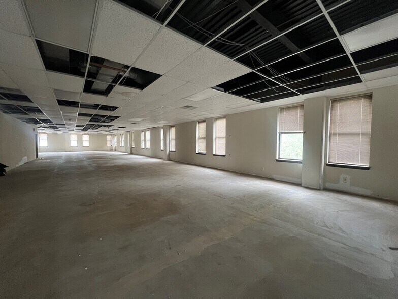 More Photos Of 1-3 E Main St, Flemington Office For Sale