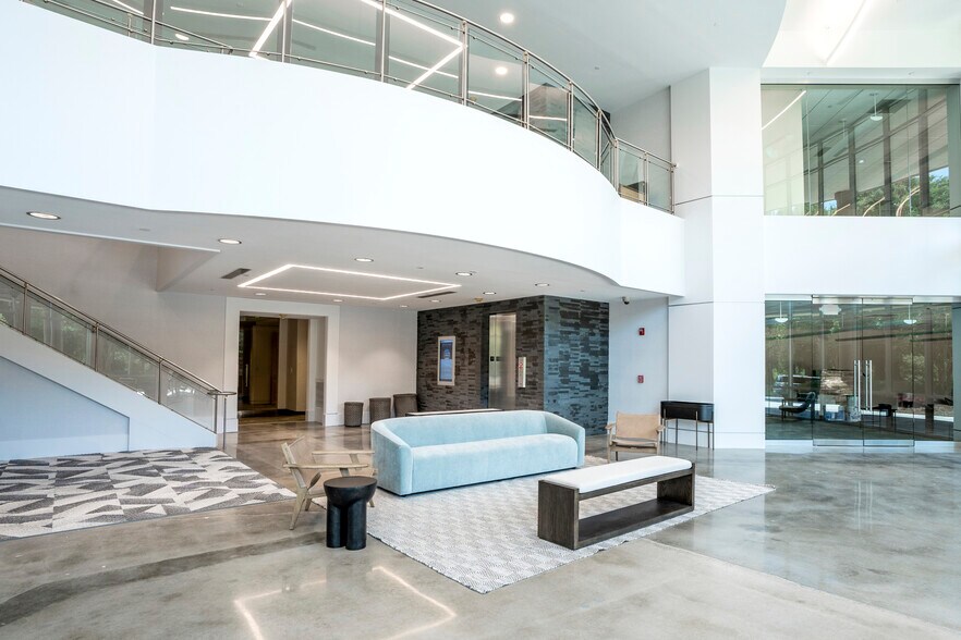 More Photos Of 1100 Crescent Green Dr, Cary Unknown For Lease