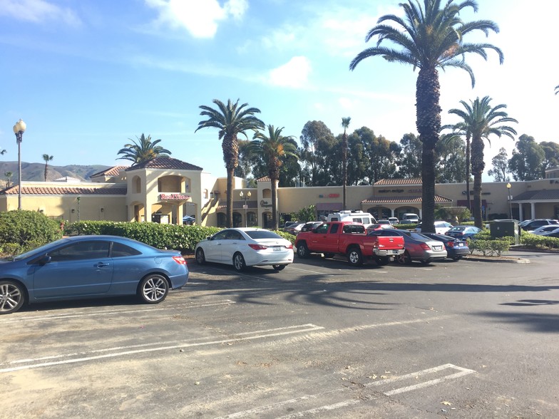 More Photos Of 22200-22290 La Palma, Yorba Linda Unknown For Lease