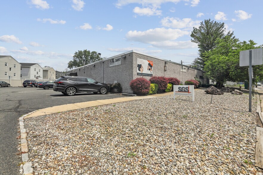 More Photos Of 2497 Vauxhall Rd, Union Township Manufacturing For Sale