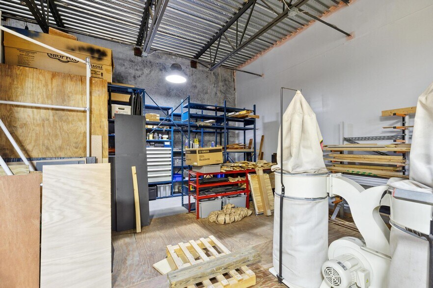 More Photos Of 3700-3718 SW 30th Ave, Fort Lauderdale Warehouse For Sale