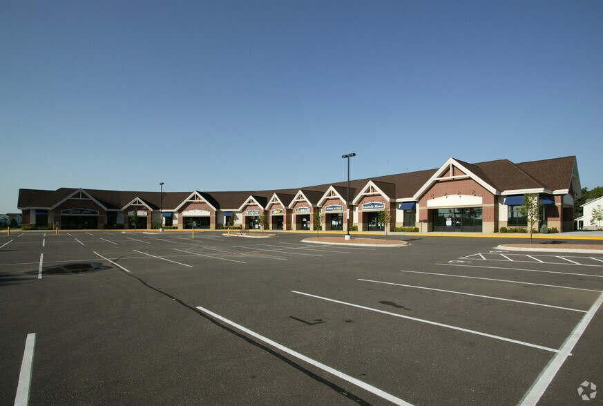 More Photos Of 7155 Jorgensen Ln, Cottage Grove General Retail For Lease