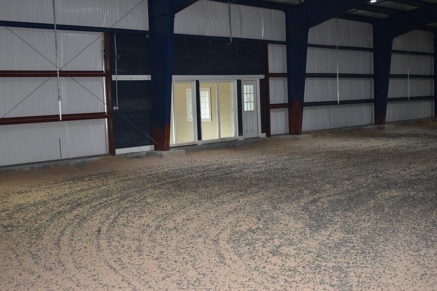 More Photos Of 8778 Arapahoe Rd, Boulder Horse Stables For Sale