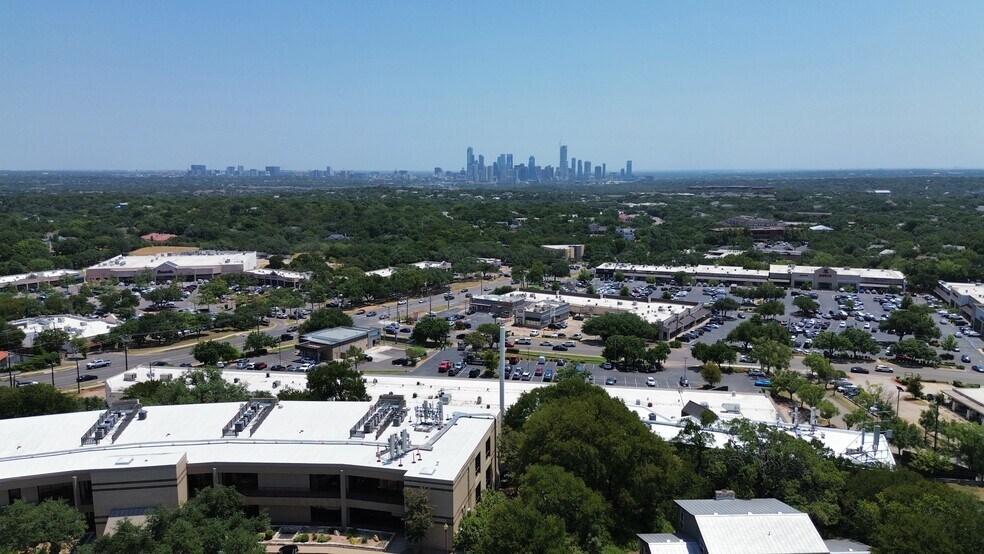 More Photos Of 3355 Bee Caves Rd, West Lake Hills Office For Sale