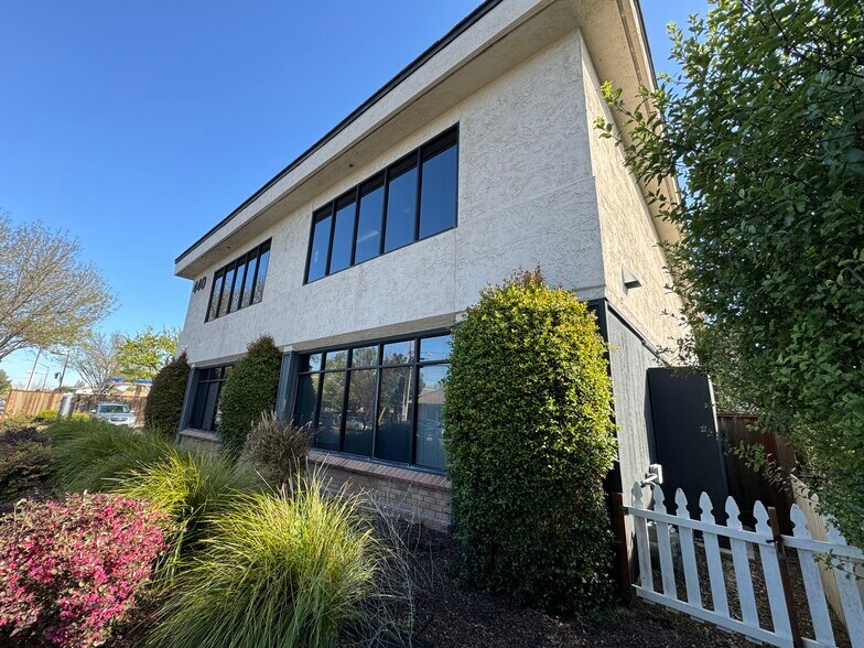 More Photos Of 440 N Central Ave, Campbell Office For Sale