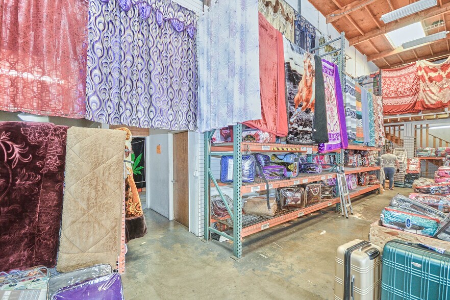 More Photos Of 2345 Via Segundo, San Ysidro Manufacturing For Sale