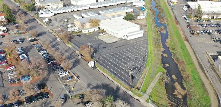 Primary Photo Of 7563 Reese Rd, Sacramento Warehouse For Lease