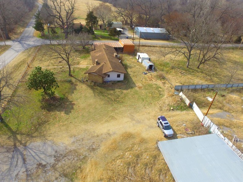 More Photos Of 19215 & 19271 W Wekiwa Rd, Sand Springs Warehouse For Sale