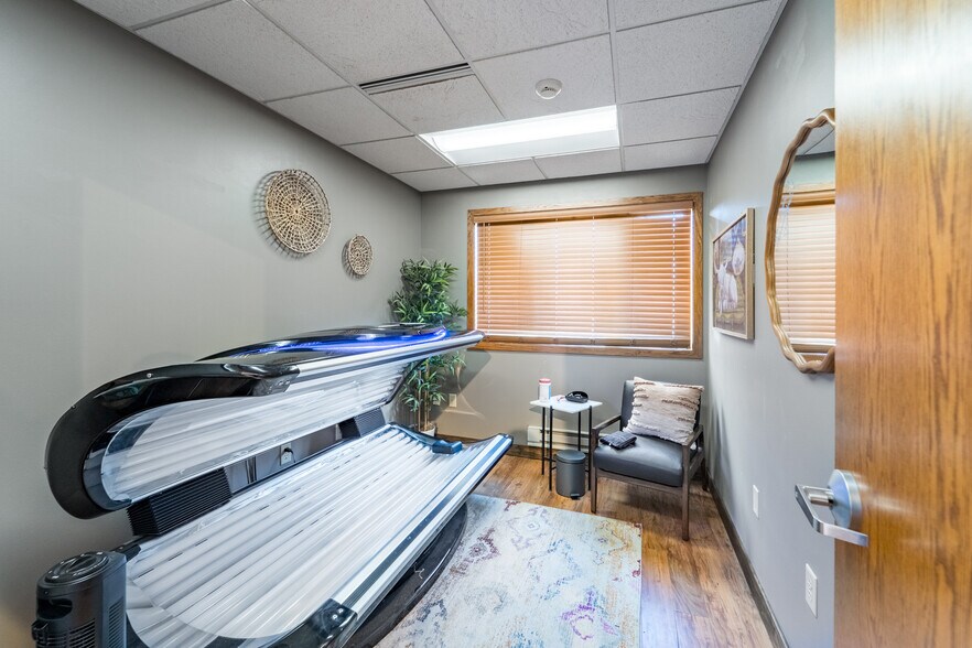 More Photos Of 7505 Stone Ridge Dr, Weston Medical For Sale