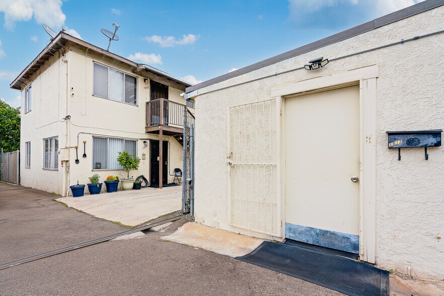 More Photos Of 1508-1512 Palm Ave, San Diego Storefront Retail Office For Sale