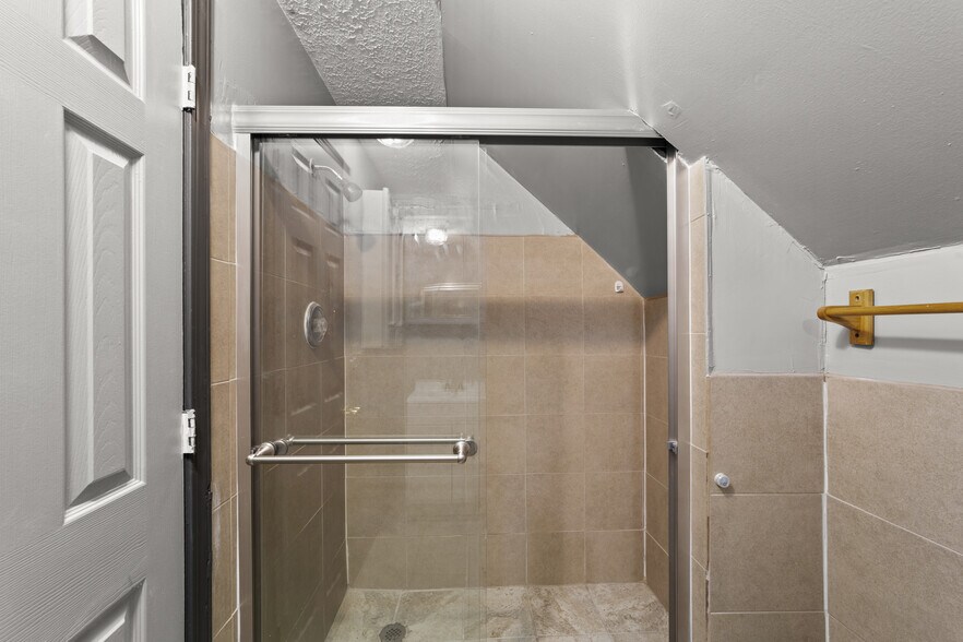 More Photos Of 3334 W 82nd St, Cleveland Apartments For Sale
