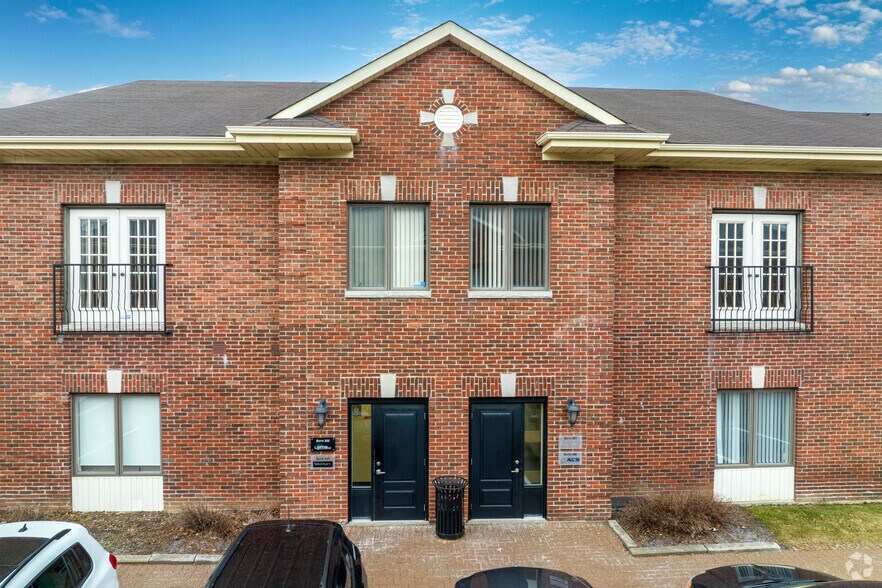 More Photos Of 5397 Eglinton Ave W, Toronto Unknown For Lease