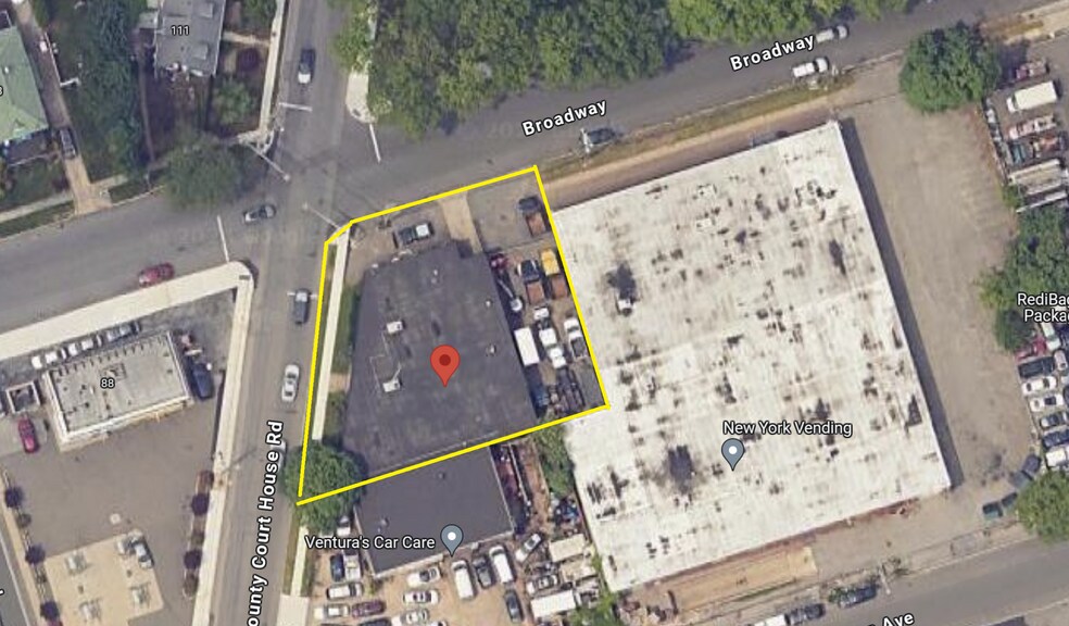 More Photos Of 116 County Courthouse Rd, Garden City Manufacturing For Sale