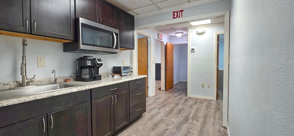 More Photos Of 2323 Curlew Rd, Dunedin Medical For Sale