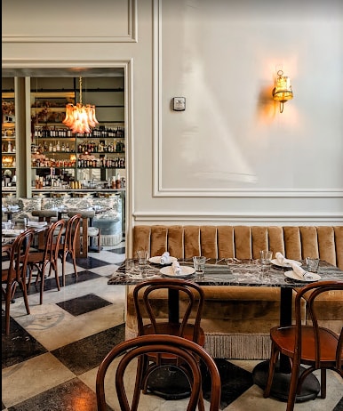 More Photos Of 8022 W 3rd St, Los Angeles Freestanding For Lease