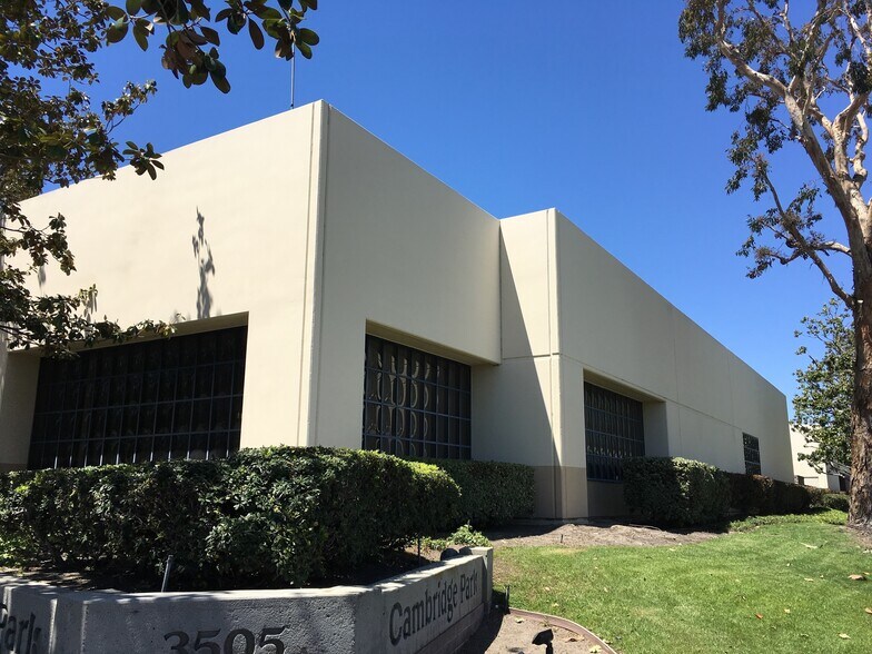 More Photos Of 3505 Cadillac Ave, Costa Mesa Research And Development For Sale