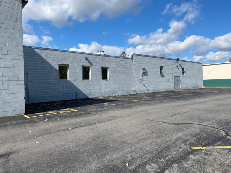 More Photos Of 113-119 Falso Dr, Syracuse Warehouse For Sale