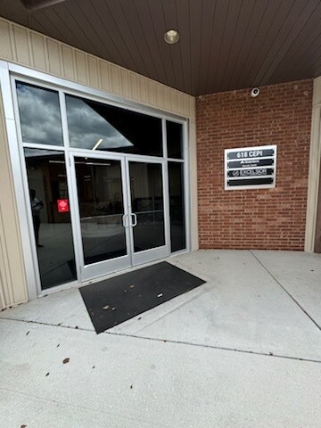 More Photos Of 618 Cepi Dr, Chesterfield Office For Lease