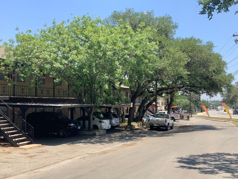 More Photos Of 730 Howard St, New Braunfels Apartments For Sale