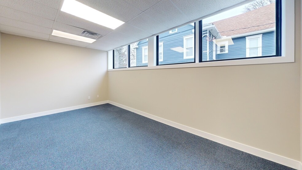 More Photos Of 13594 Monterey Ln, Blue Ridge Summit Office For Lease