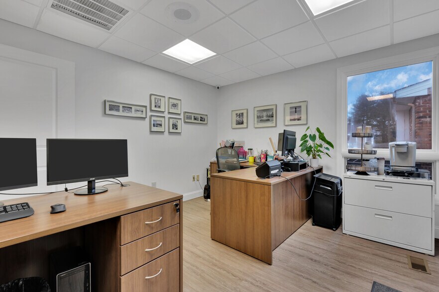 More Photos Of 776-780 Commons Way, Toms River Office For Sale