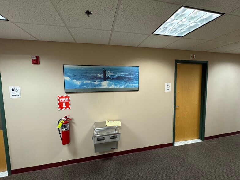 More Photos Of 255 Route 80, Killingworth Office For Lease