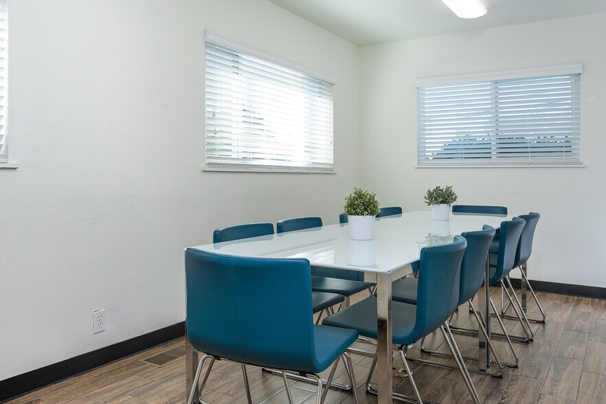 More Photos Of 22283 Main St, Hayward Office For Sale