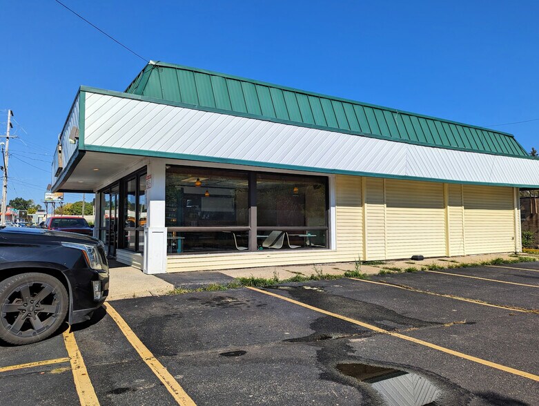 More Photos Of 3631 Miller Rd, Flint Fast Food For Sale