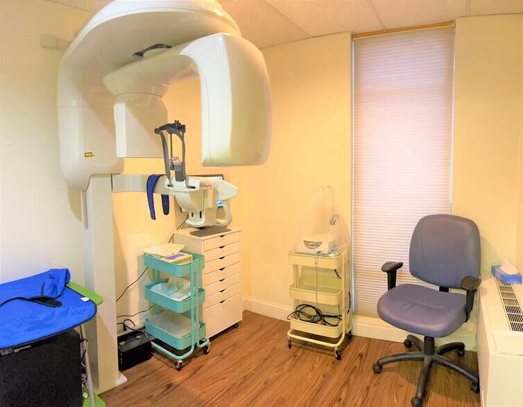 More Photos Of 11125 Rockville Pike, Rockville Medical For Sale