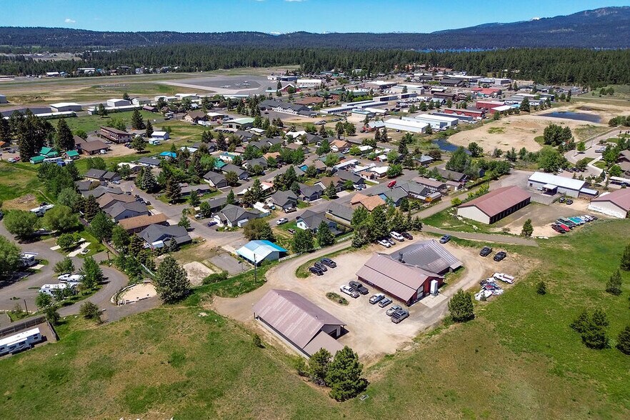 More Photos Of 105 E Jacob St, Mccall Service For Sale