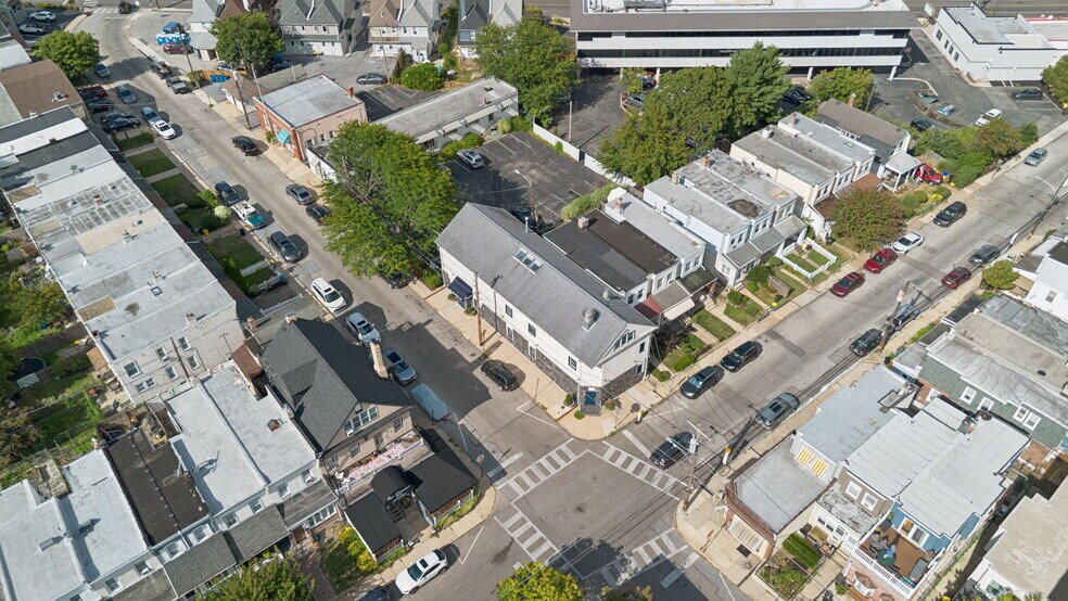 More Photos Of , Narberth Office For Sale