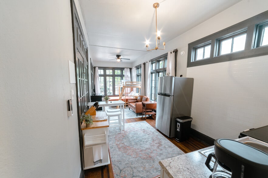 More Photos Of 207 Michigan Ave, Mobile Multifamily For Sale