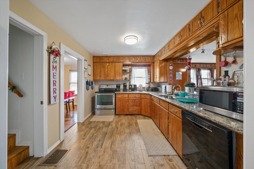 More Photos Of , Maryville Unknown For Sale