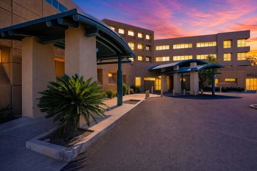 More Photos Of 2222 E Highland Ave, Phoenix Medical For Lease