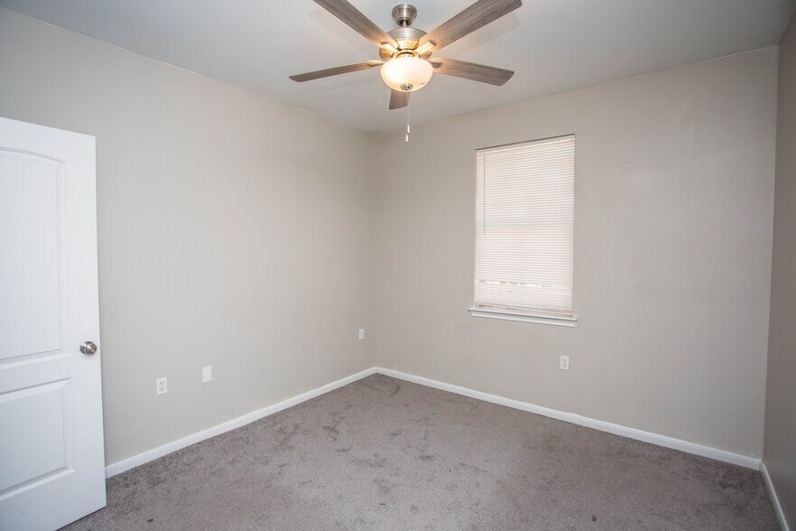 More Photos Of , Lubbock Multifamily For Sale