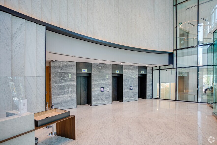 More Photos Of 1280-1290 Burrard St, Vancouver Office For Lease