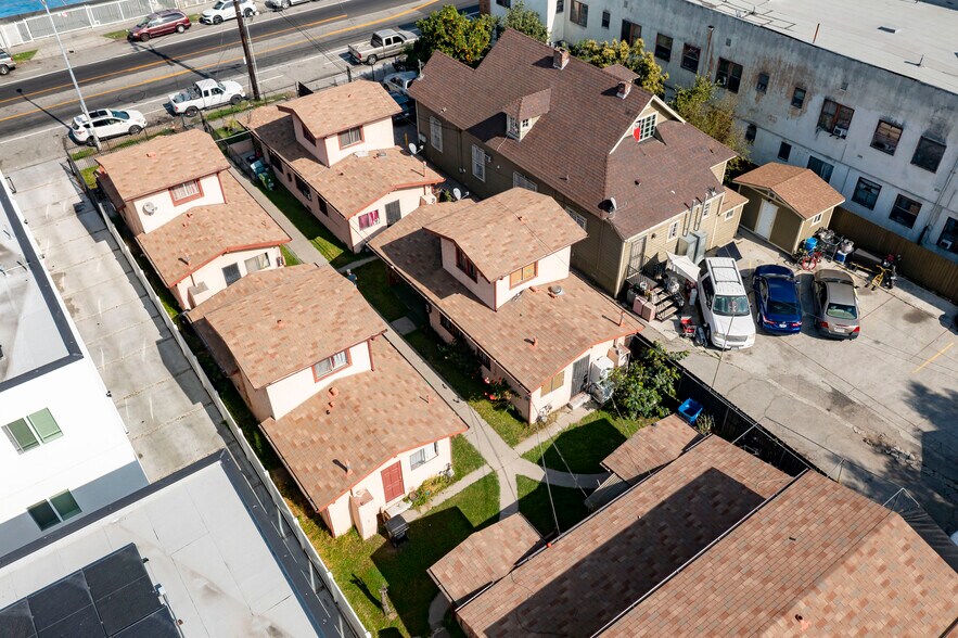 More Photos Of 634 Adams Blvd, Los Angeles Apartments For Sale