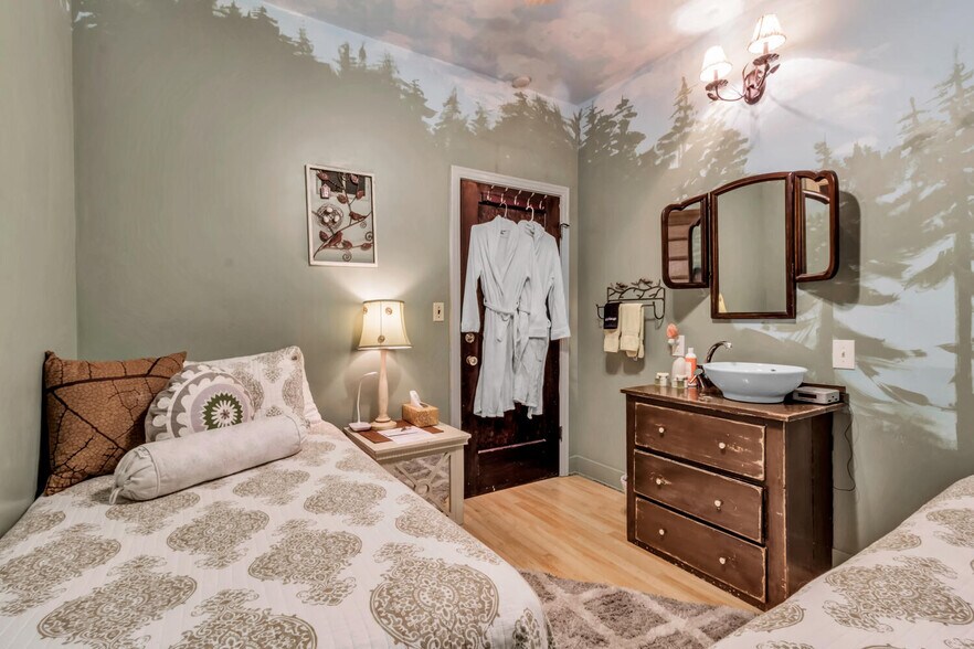 More Photos Of 5107 Langford Rd, North Collins Hospitality For Sale