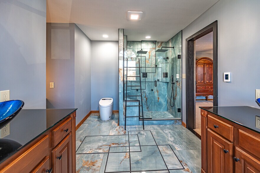 More Photos Of 49 Concord Ct, Johnstown Specialty For Lease