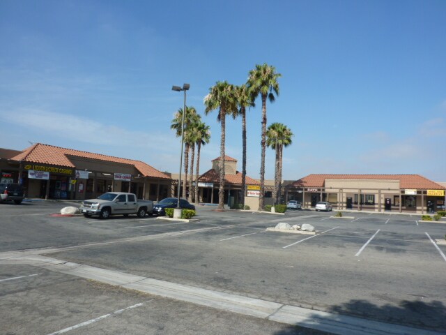 More Photos Of 14051 Indian St, Moreno Valley Storefront For Lease