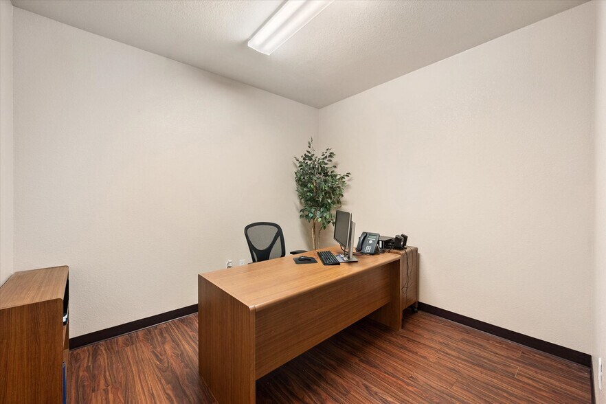 More Photos Of 306 Hospital Dr, Corsicana Rehabilitation Center For Sale