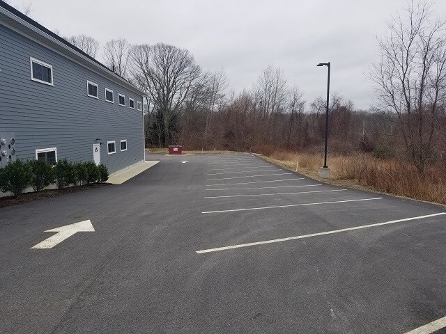 More Photos Of 2302 Gar Hwy, Swansea Storefront Retail Office For Lease