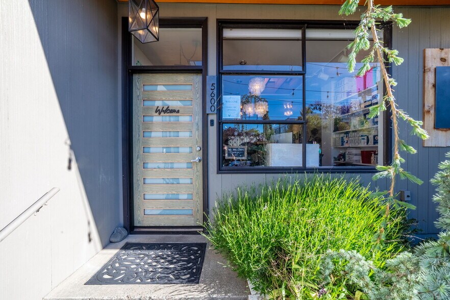 More Photos Of 5600 14th Ave NW, Seattle Office For Lease